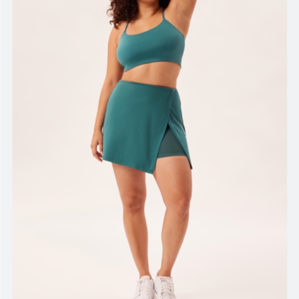 EUC Everglade FLOAT Ultralight Split Skort